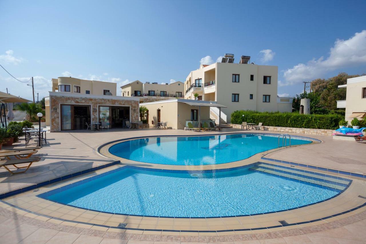 Sandy Suites Kalamaki Eksteriør billede